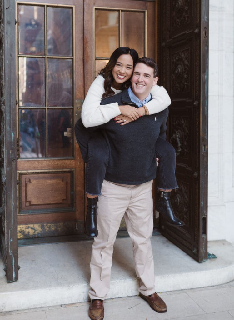 new-york-public-library-engagement-photos-by-suess-moments-wedding-photographer-nj