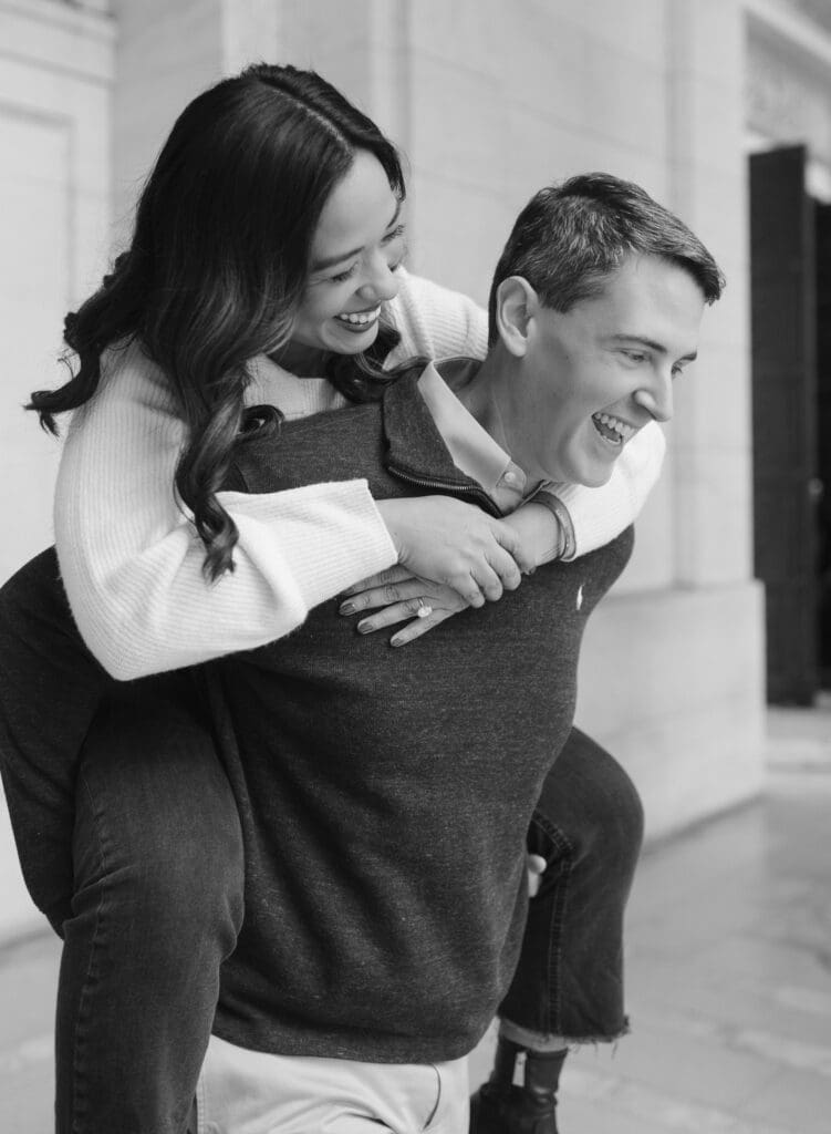new-york-public-library-engagement-photos-by-suess-moments-wedding-photographer-nj