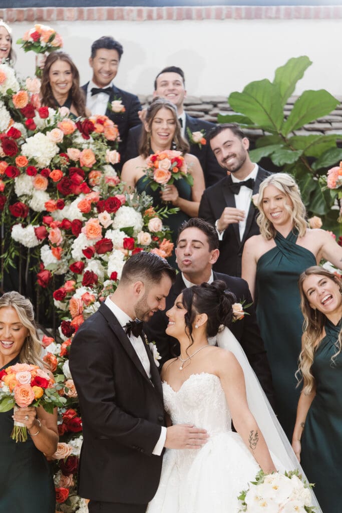 wedding-party-fun-pleasantdale-chateau-nj-wedding-photos-by-photographer-suess-moments