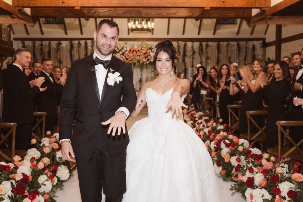 just-married-at-pleasantdale-chateau-nj-wedding-photos-by-photographer-suess-moments
