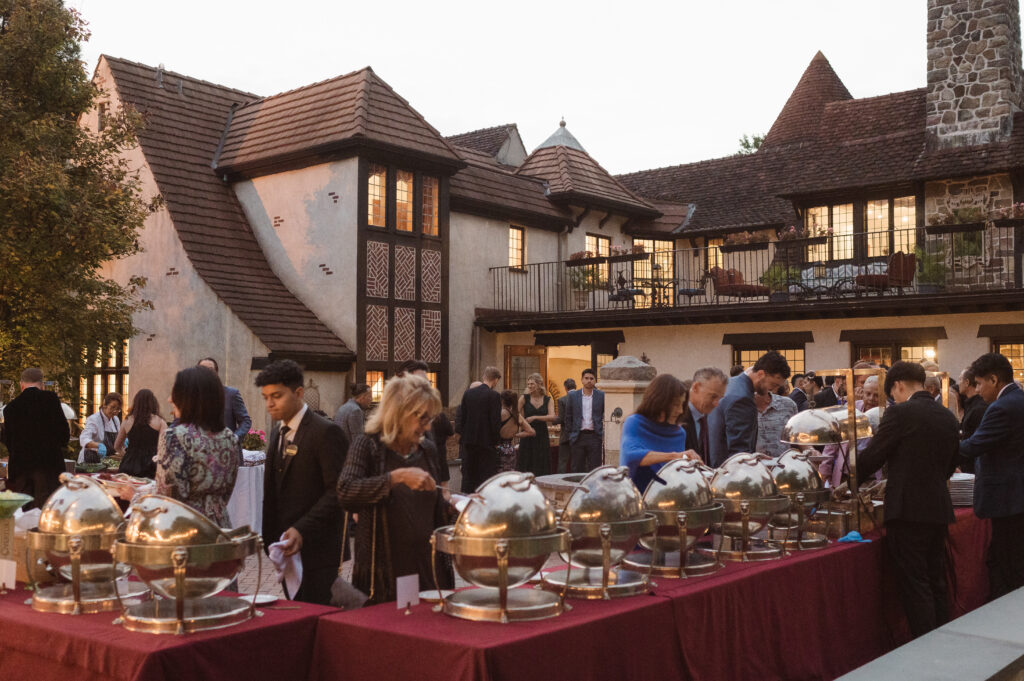outdoor-event-at-pleasantdale-chateau-nj-wedding-photos-by-photographer-suess-moments