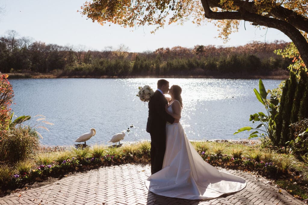 wedding-photos-at-the-mill-lakeside-manor-by-suess-moments-wedding-photographer-nj