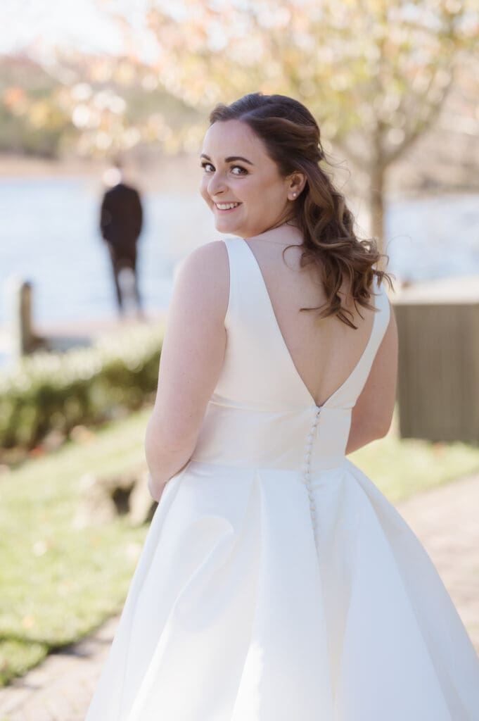first-look-wedding-photos-at-the-mill-lakeside-manor-by-suess-moments-wedding-photographer-nj