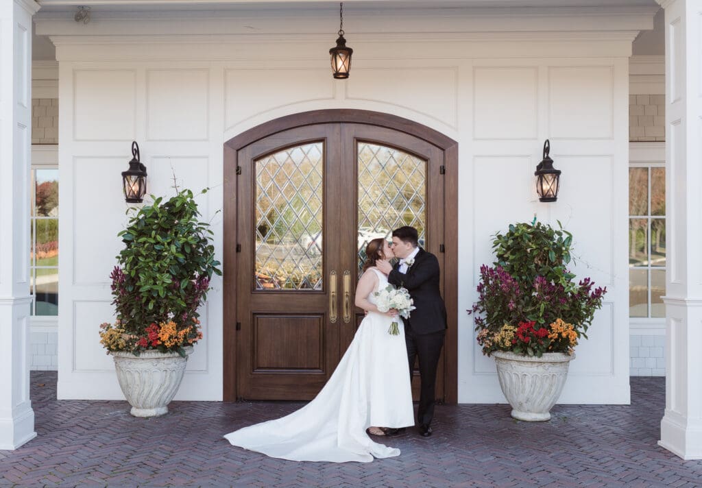 wedding-photos-at-the-mill-lakeside-manor-by-suess-moments-wedding-photographer-nj