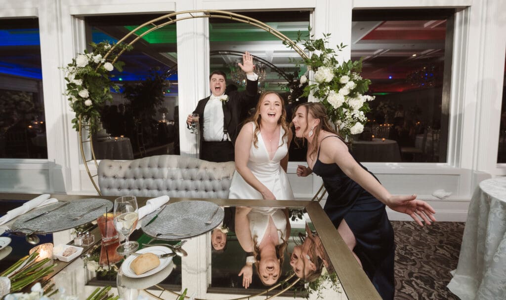 reception-dancing-