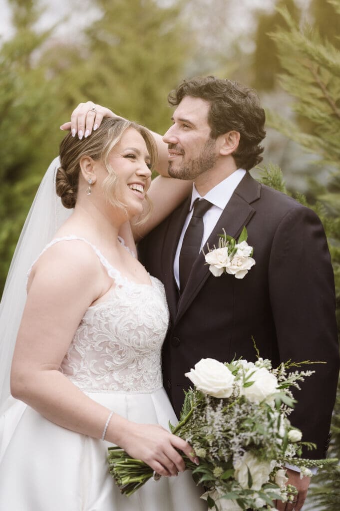 winter-wedding-photos-at-the-park-loft-nj-by-suess-moments-photography