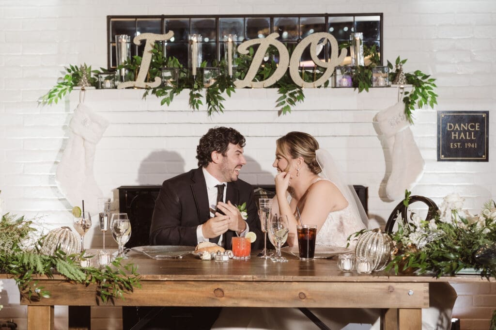 winter-wedding-photos-at-the-park-loft-nj-by-suess-moments-photography