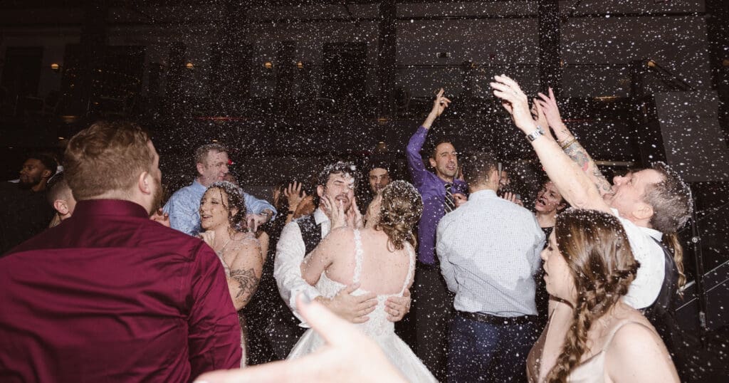 snow-machine-winter-wedding-photos-at-the-park-loft-nj-by-suess-moments-photography