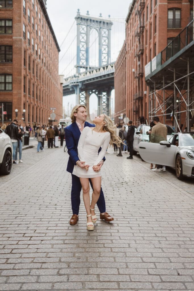 dumbo-brooklyn-nyc-engagement-photos-by-suess-moments