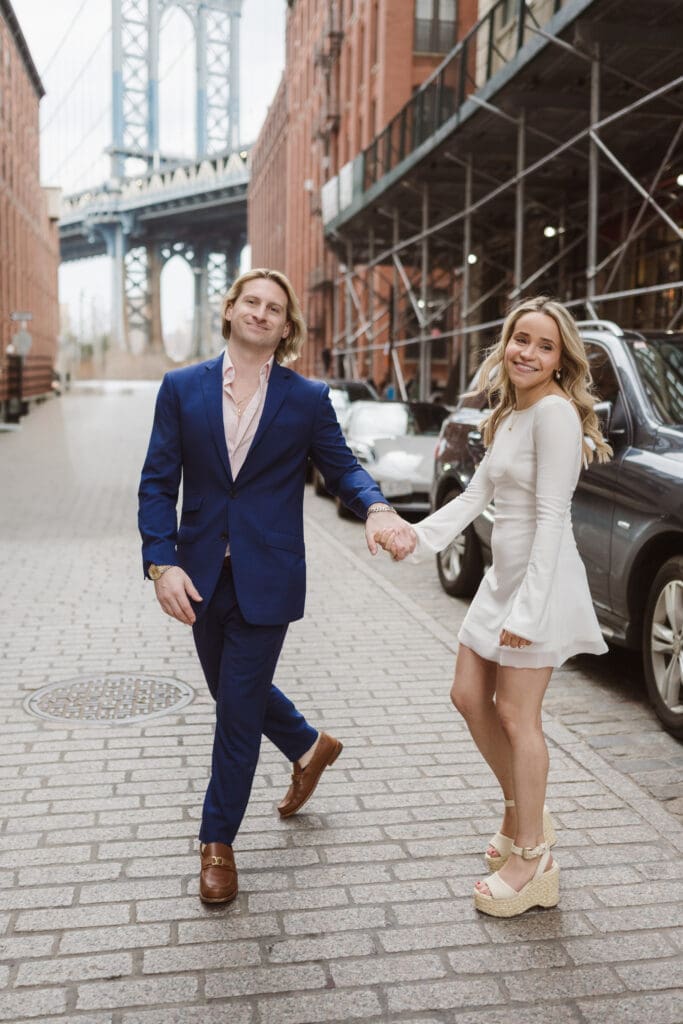 dumbo-brooklyn-nyc-engagement-photos-by-suess-moments