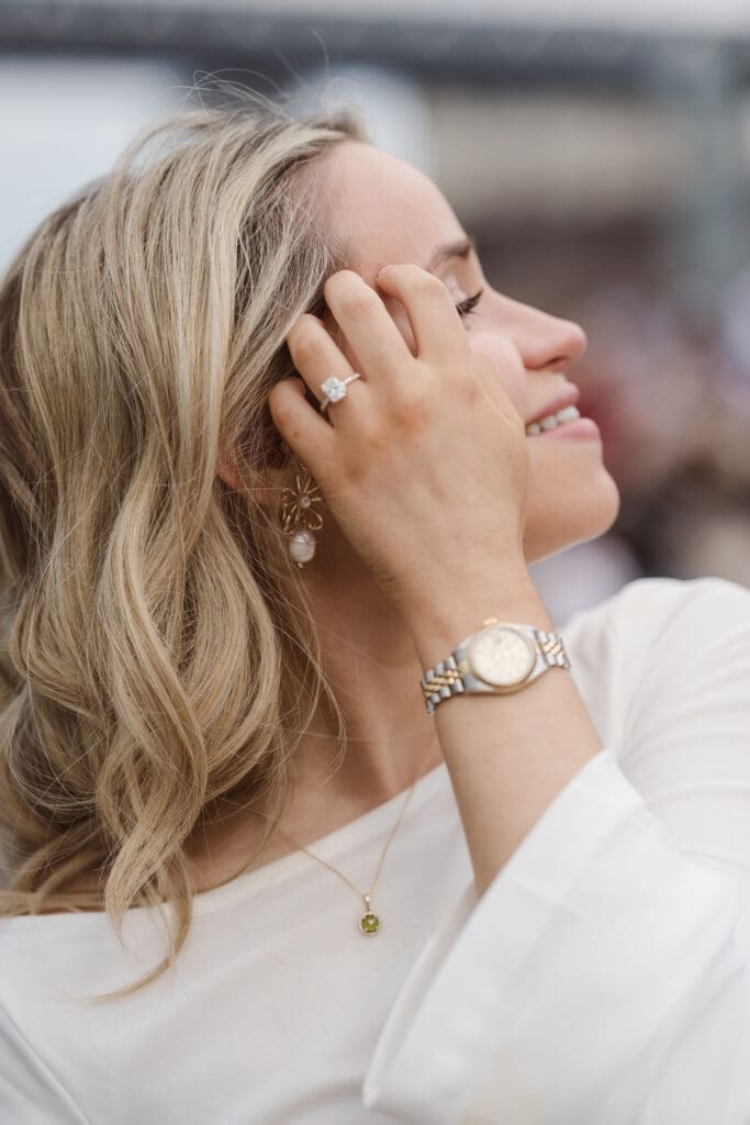 dumbo-brooklyn-nyc-engagement-photos-by-suess-moments