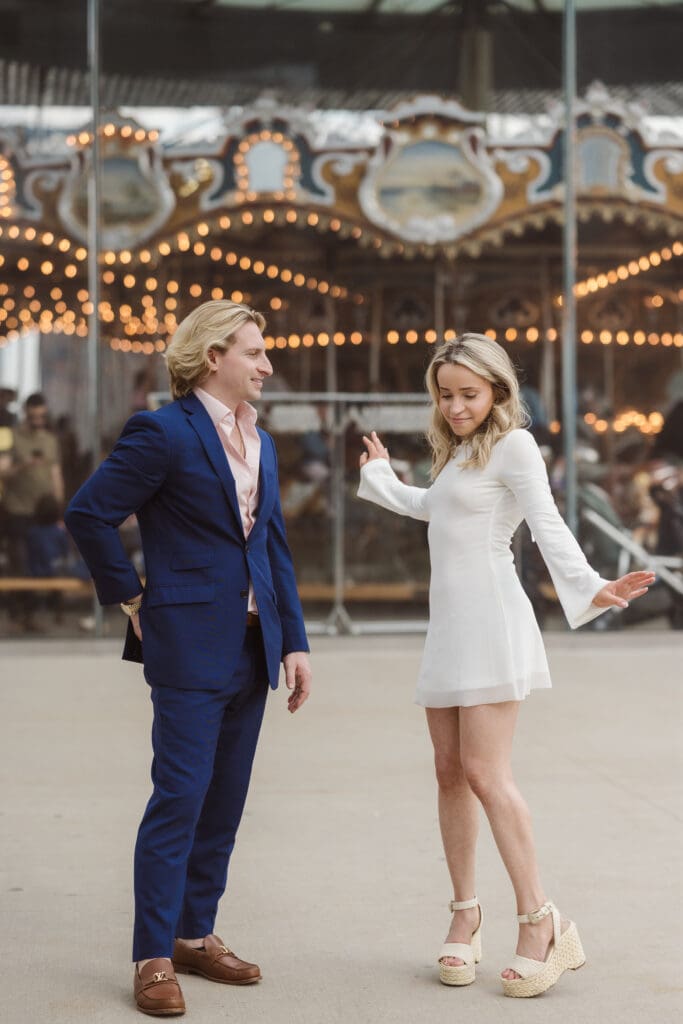 dumbo-brooklyn-nyc-engagement-photos-by-suess-moments