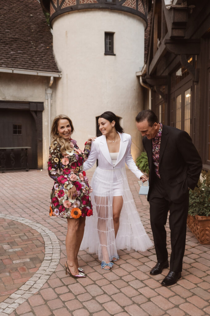 posed-family-photos-by-suess-moments-nj-photographer