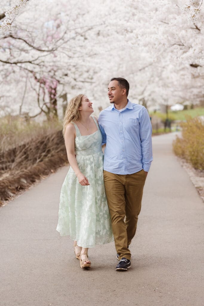 walking-shot-pose-for-couples
