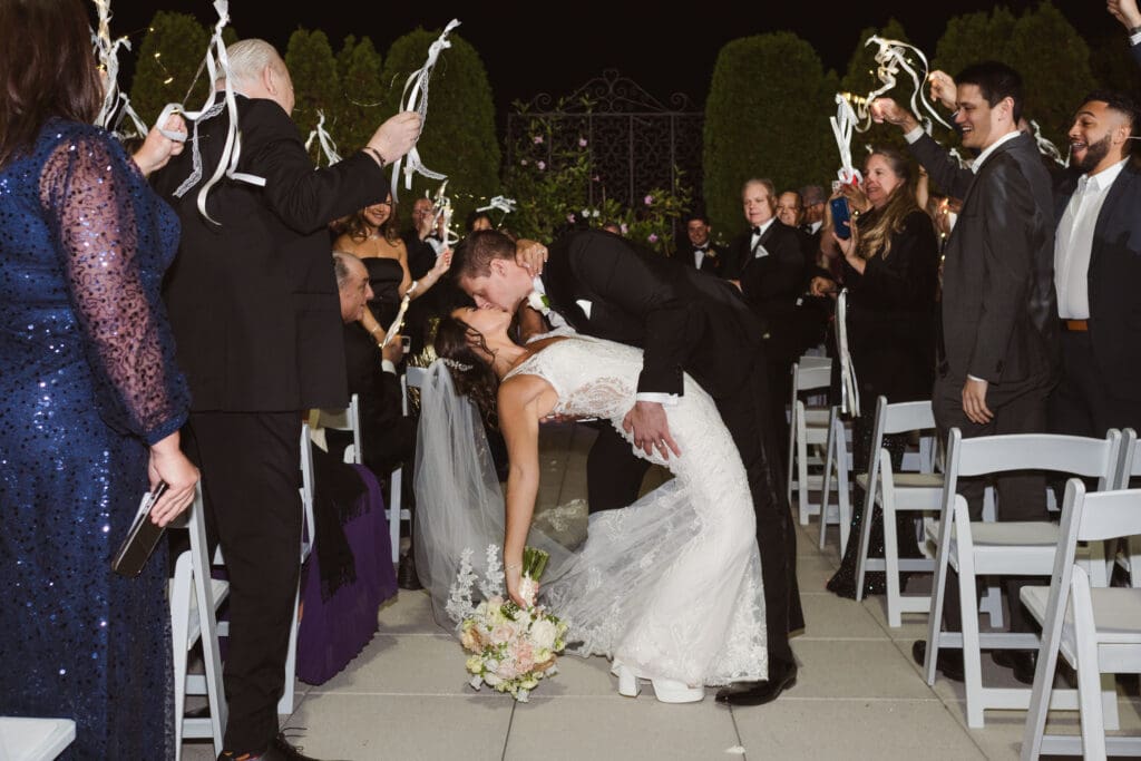 outdoor-night-ceremony-at-west-wing-palace-at-somserset-park-nj-by-suess-moments