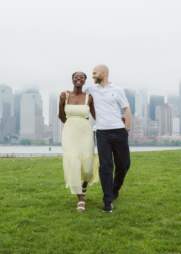 liberty-state-park-engagement-photos-by-suess-moments-photographer-jersey-city