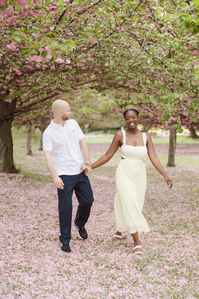 liberty-state-park-jersey-city-mini-engagement-photos-nj-photographer-suess-moments