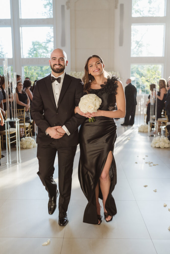 wedding ceremony at the estate at florentine gardens nj by suess moments photographer