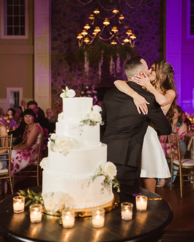 wedding photos at the ryland inn nj by photographer suess moments