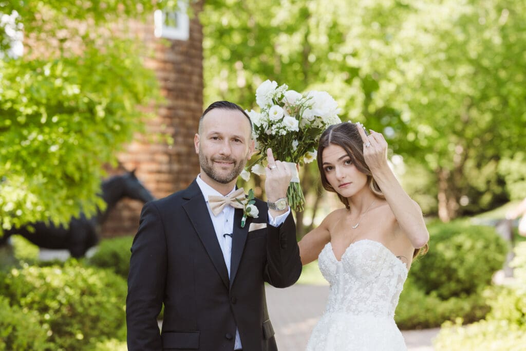 wedding day photos at the ryland inn nj by suess moments