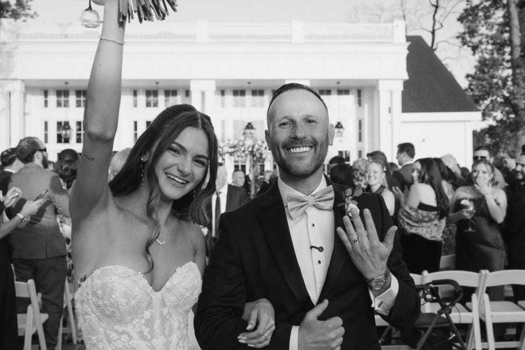outdoor wedding ceremony at the ryland inn nj by suess moments photography