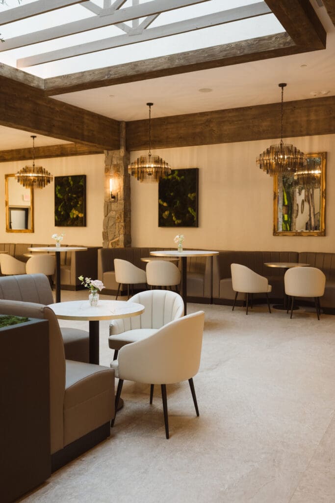 cocktail hour space at the reserve perona farms nj