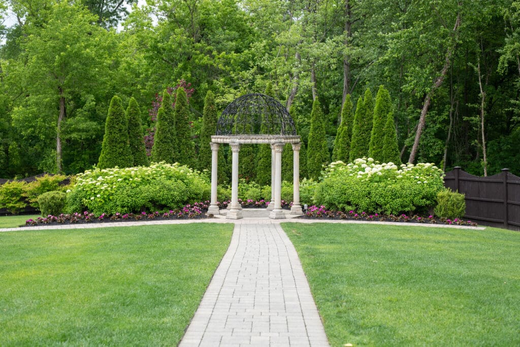 the ceremony gardens at the hamilton manor nj