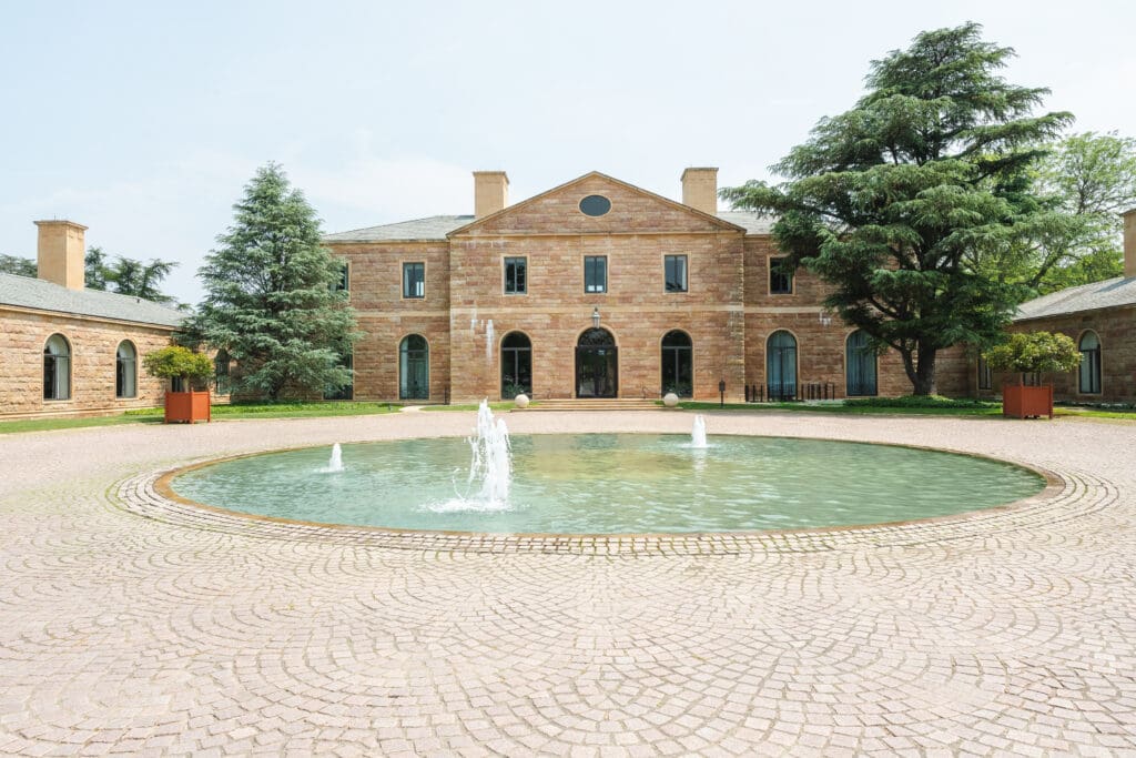 the grand entrance cobblestone street to Jasna Polana wedding venue