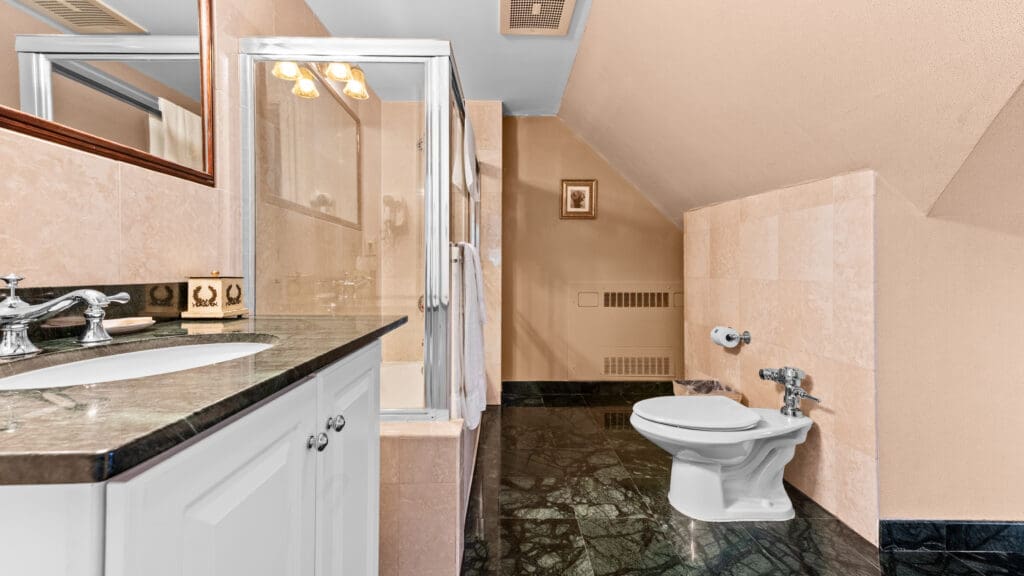 Guest room 310 with ability to add a crib or blow up mattress for added guests at Jasna Polana Annex House