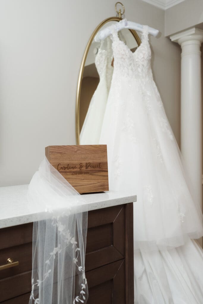 where to put on your dress for bridal prep photos at the madison hotel nj