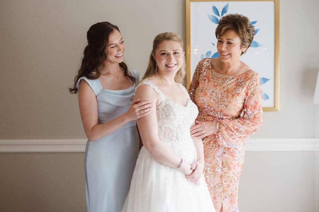 where to put on your dress for bridal prep photos at the madison hotel nj