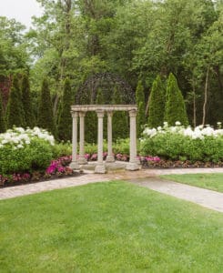 the gazebo at the hamilton manor nj