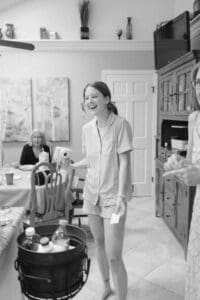 candid photography wedding day