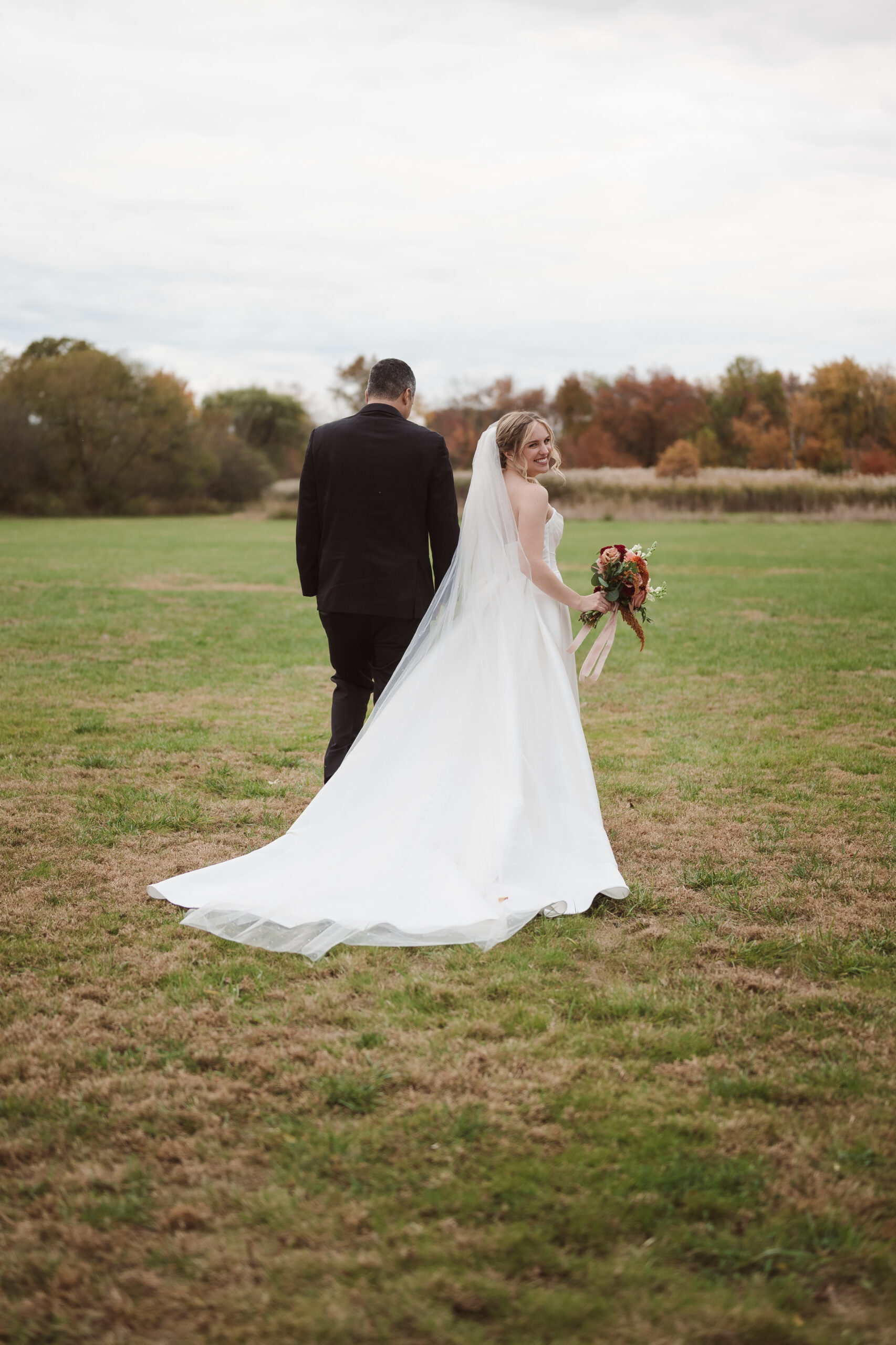 fall wedding photos in Verona Park, NJ by Suess Moments
