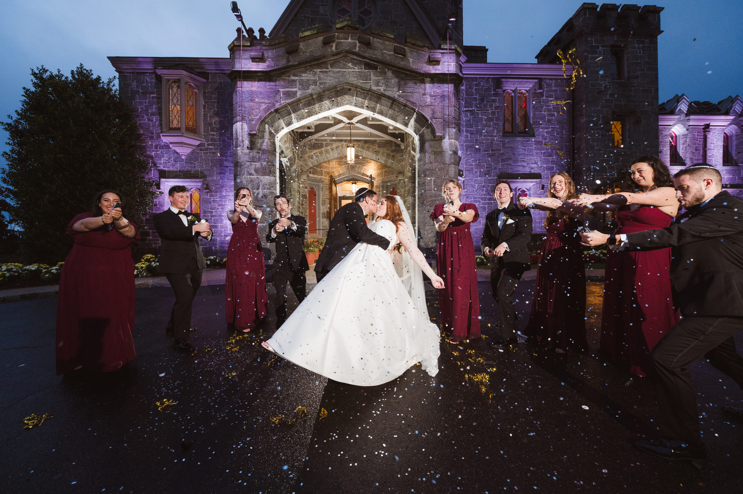 wedding-day-first-kiss-confetti-pop-whitby-castle