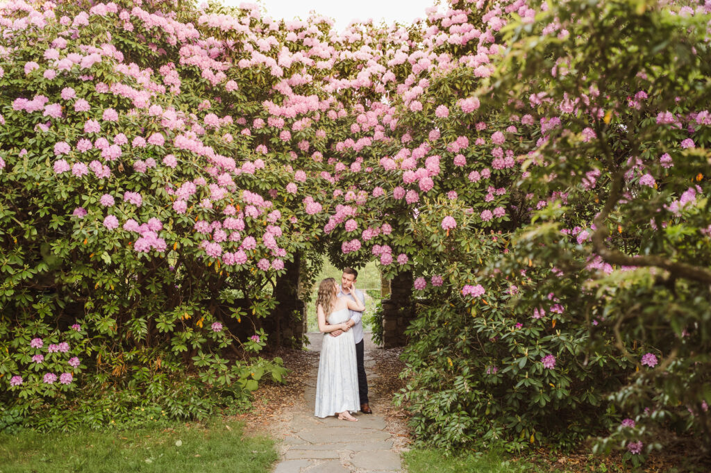 Cross Estate Gardens NJ Engagement Photos - suessmoments.com